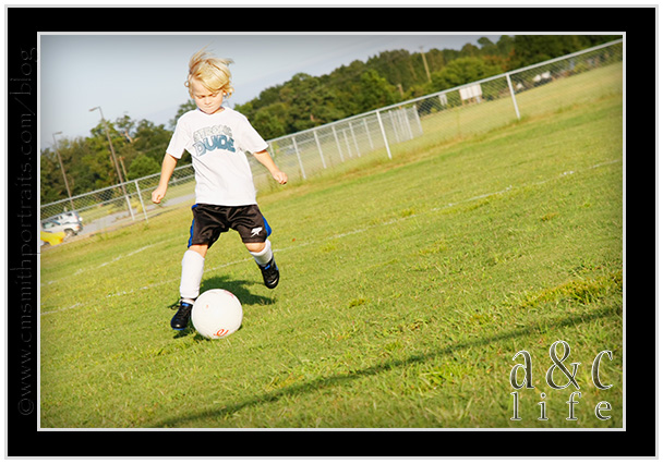 9-09soccerFB-014 9-09soccerFB-014